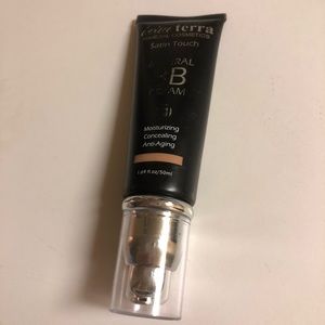 Bella Terra Mineral BB Cream
